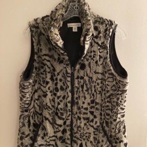 Coldwater Creed Animal Print Faux Fur Vest